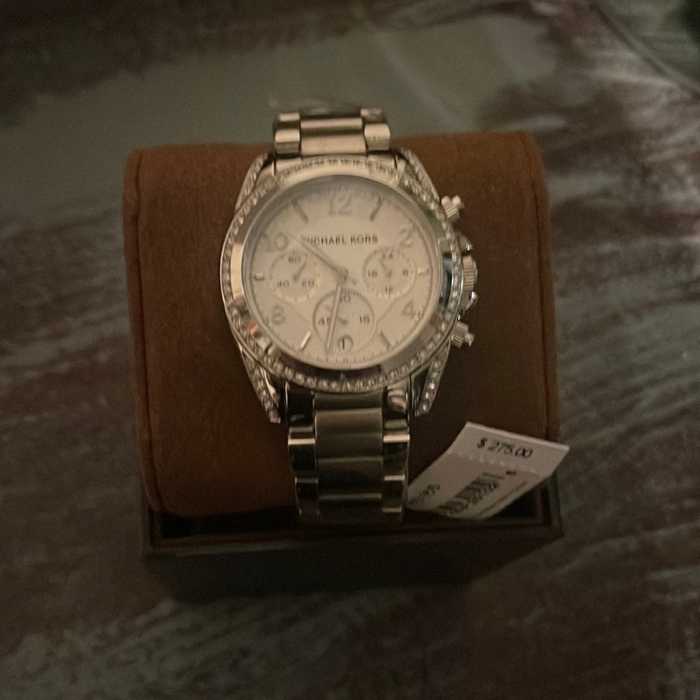 Brand new with tags/box. Don’t let too much time pass on this attention grabber!